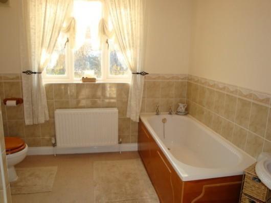 Ensuite Bathroom