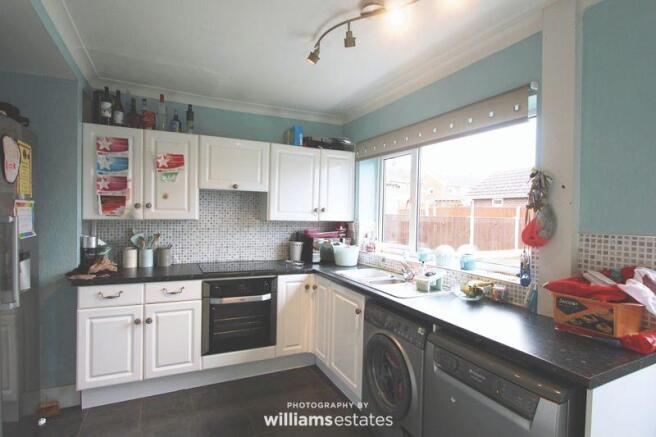kitchen 02