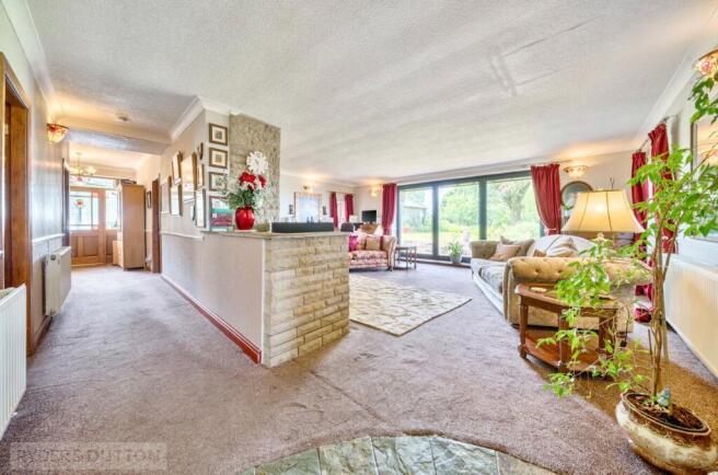 3 bed Detached Bungalow for sale Image 7