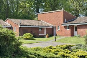 3, Highcroft, Milford, Godalming GU8 5AZ