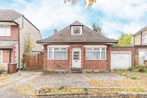 Silverston Way, Stanmore, HA7
