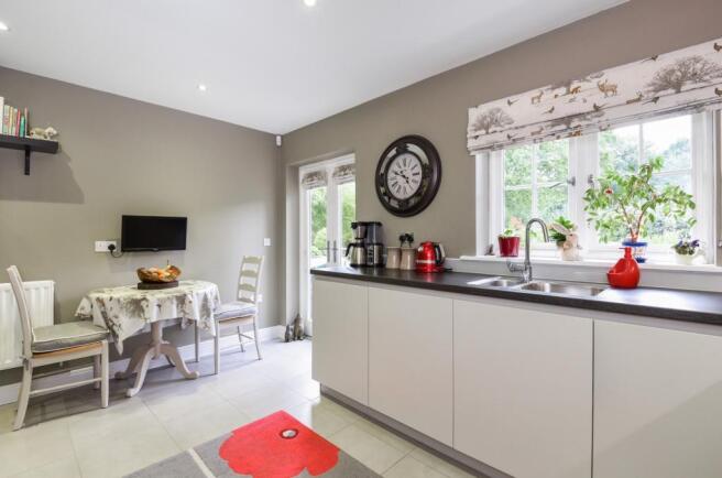 Kitchen/Breakfast ro