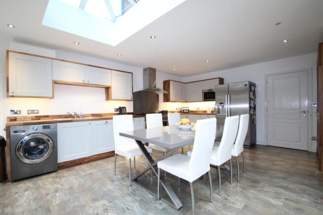 Kitchen/Diner/Family