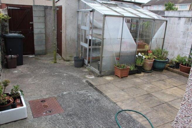 REAR COURTYARD