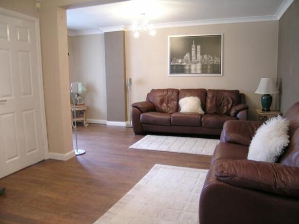 LOUNGE - ADDITIONAL