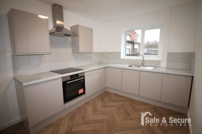Kitchen (1)