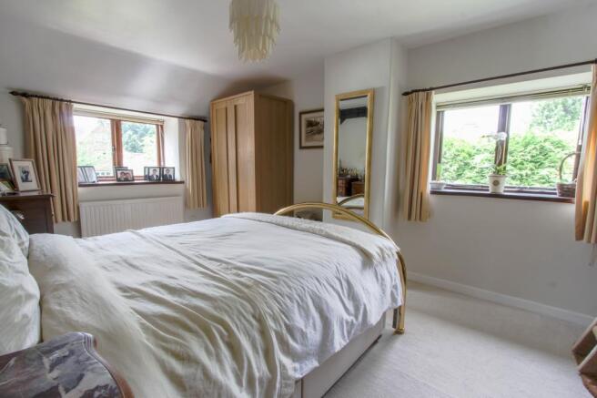 Bedroom 2 (Double)