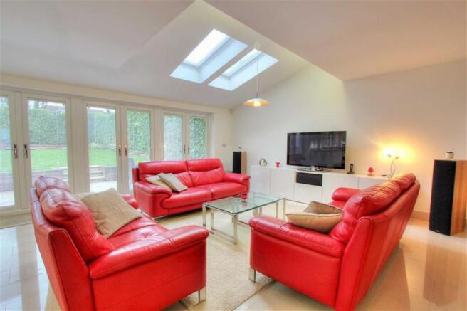 Kitchen/Dining/Family Room: