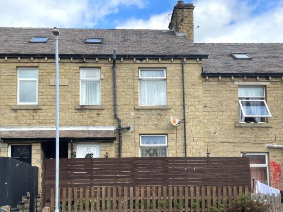 3 bed Terraced for sale Image 12