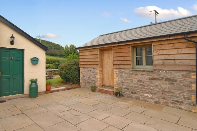 Renovated outbuilding/studio