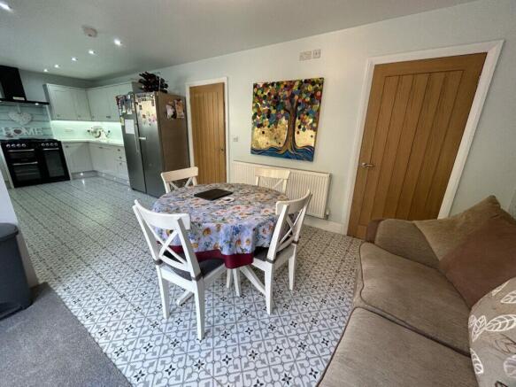 Land for sale Image 10