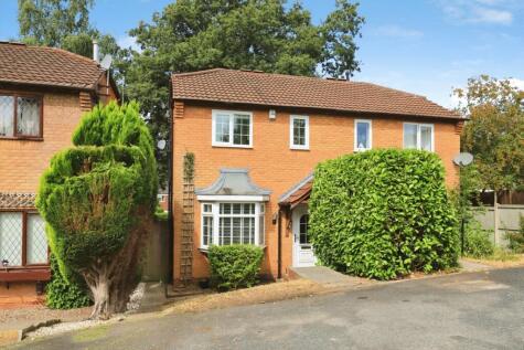 Peregrine Grove, KIDDERMINSTER, Worcestershire, DY10