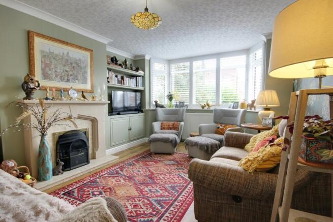 4 bed Semi-Detached for sale Image 7