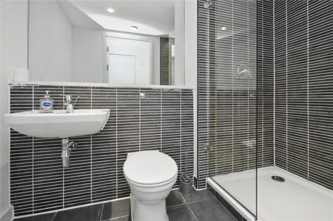 1 bed Apartment for sale Image 6