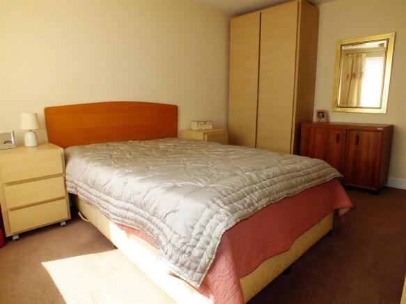 Master Bedroom1