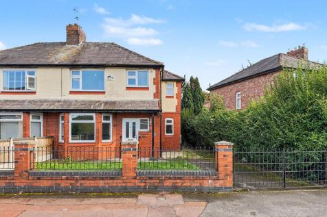 12 Derbyshire Avenue, Stretford, Manchester M32 9LR