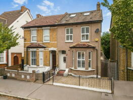 51, Alexandra Road, Croydon CR0 6EY