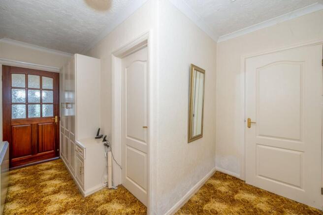2 bed Bungalow for sale Image 11