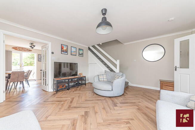Old Sawmill Lane, Crowthorne, Berkshire, RG45 6LN photo 4