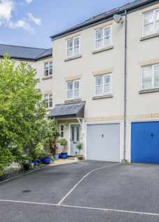 Dyers Court, Bollington, SK10 5GG