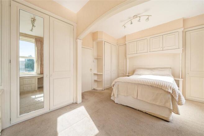 3 bed Terraced for sale Image 10