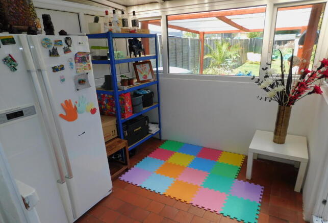 Photo 6