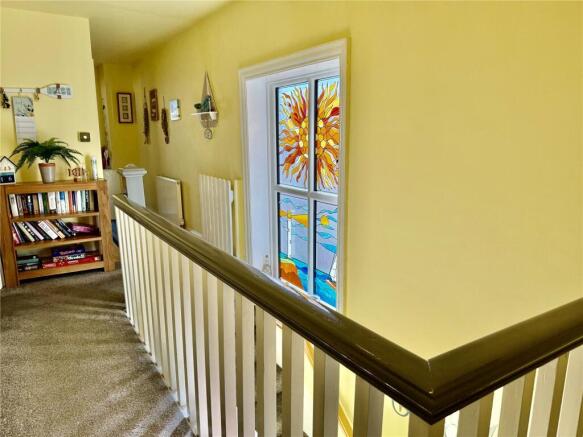 4 bed Maisonette for sale Image 11
