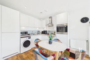 Flat 26, 2 Montbretia House, Peony Drive, Mitcham CR4 4FP