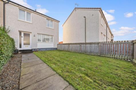 Balmoral Place, Stenhousemuir, FK5
