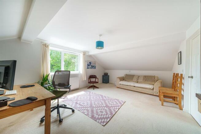 Annexe - Bedroom 6