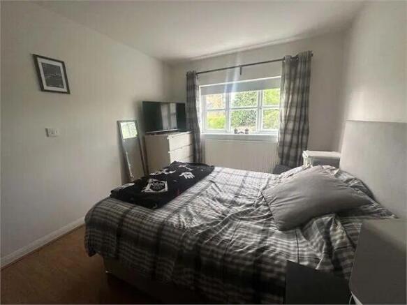 2 bed Apartment for sale Image 6