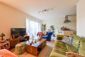Flat 37, Saunders Apartments, Merchant Street, London E3 4PS