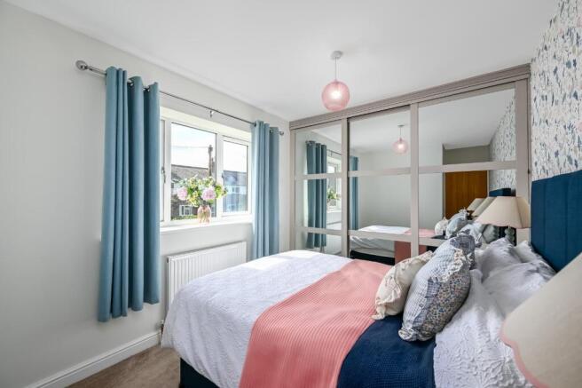 3 bed Detached to rent Image 9