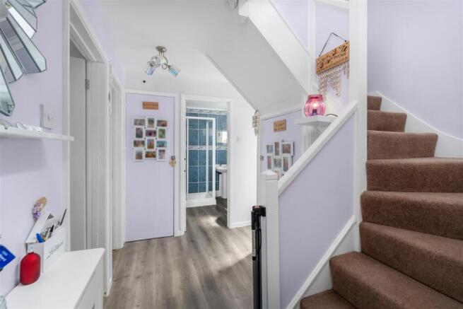 9 Freemans Road, Bodicote-4.jpg