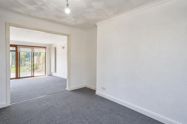 Dining Room 17.png