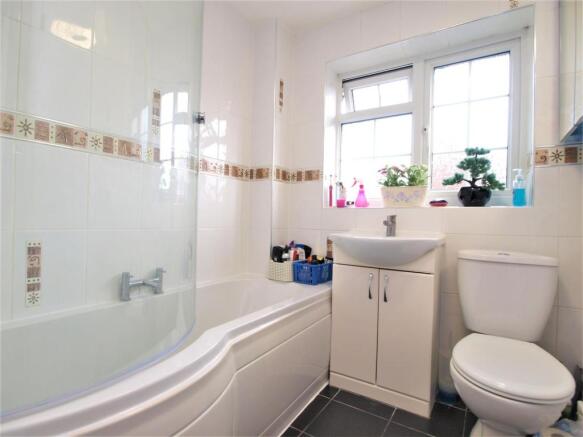 Bathroom.jpg