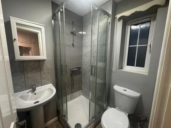 En-suite Bathroom