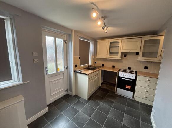 2 bed Terraced for sale Image 4