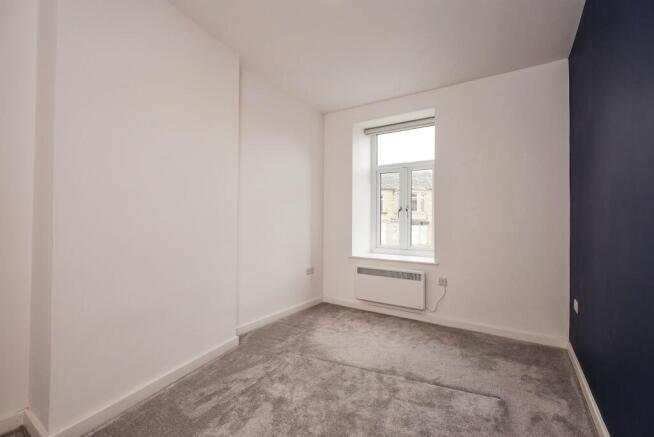2 bed Apartment for sale Image 8