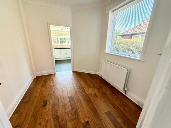 3 bed Semi-Detached for sale Image 9