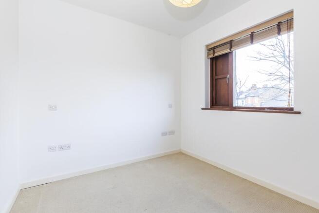 Highbury Crescent