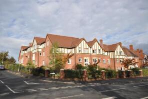 Flat 39, 207 Santler Court, Worcester Road, Malvern WR14 1SF
