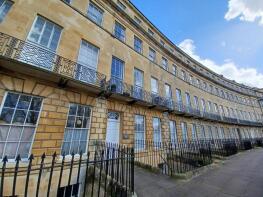 Flat 11, Cumberland House, Norfolk Crescent, Kingsmead, Bath BA1 2BG