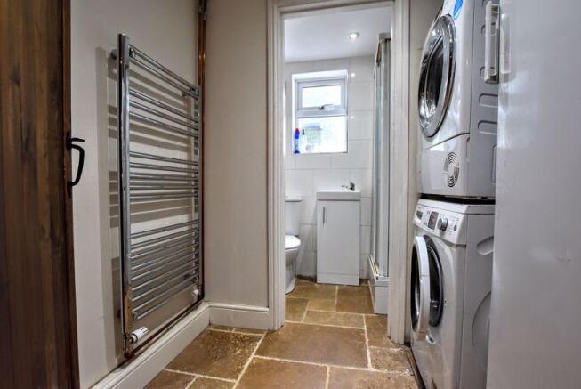 Utility Room/D...