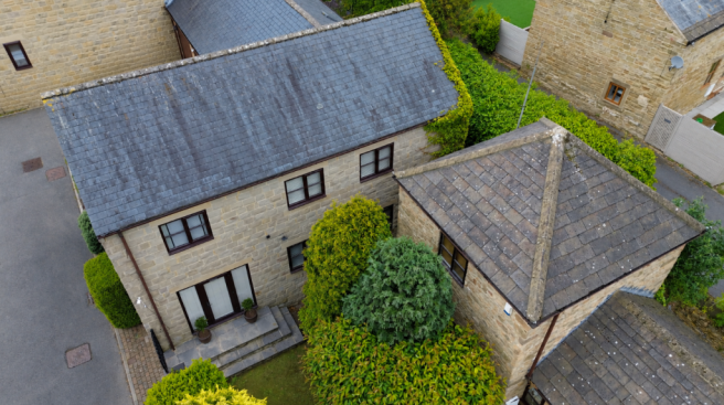 4 bed Link Detached House for sale Image 12