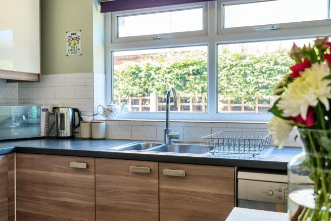 kitch4