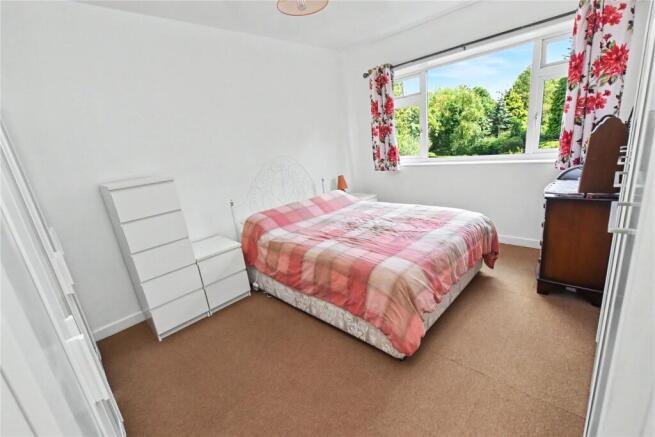 2 bed Apartment for sale Image 9