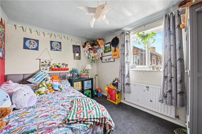 3 bed Apartment for sale Image 12