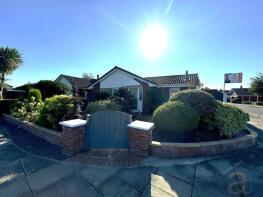 2, Ardleigh Avenue, Southport PR8 6UD