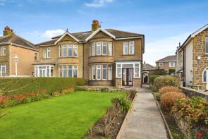23, The Cliffs, Morecambe LA3 1NY